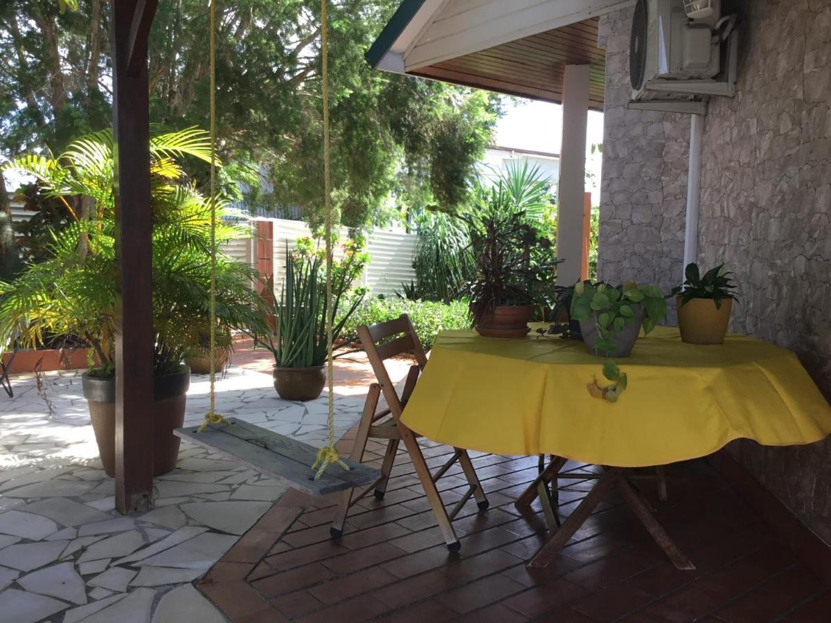 Au Pipiri Leve Apartment Шелшер Екстериор снимка