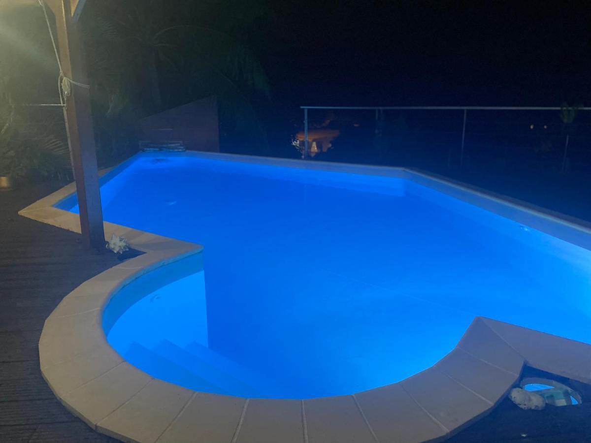 Au Pipiri Leve Apartment Шелшер Екстериор снимка